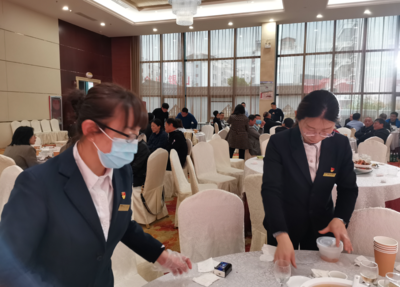 原山林場黨員干部 以實踐行動推動黨史學(xué)習(xí)教育走深走實